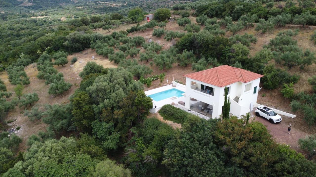 فيلا Kyparissia De Wandelboom Vrises  المظهر الخارجي الصورة